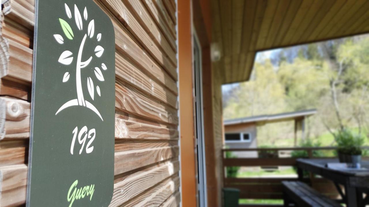Camping Les Vernieres La Bourboule Sancy 外观 照片